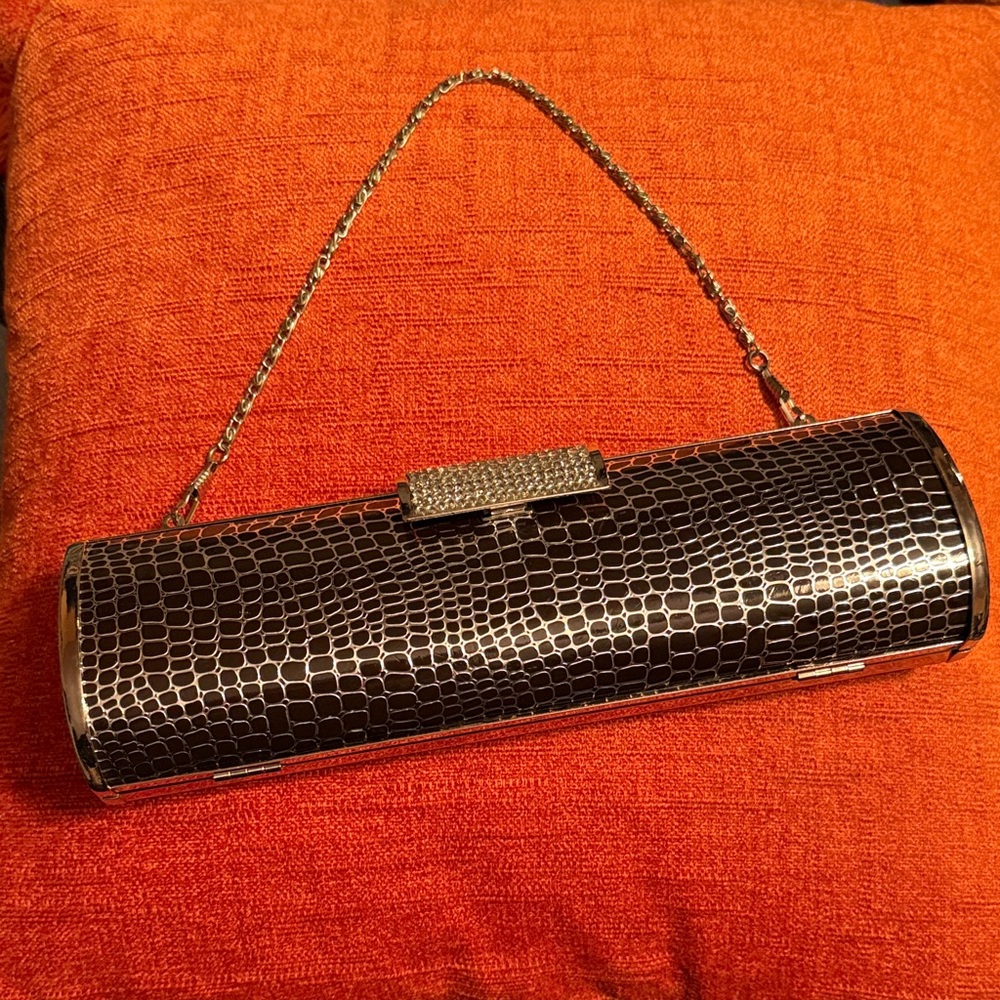 Expressions NYC bag